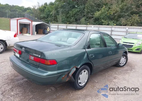 1999 Toyota Camry Ce from USA, damaged, VIN 4T1BG22K2XU524795